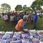 Entrega cestas de alimentos em General Carneiro  - Foto por: Assessoria/Setasc-MT